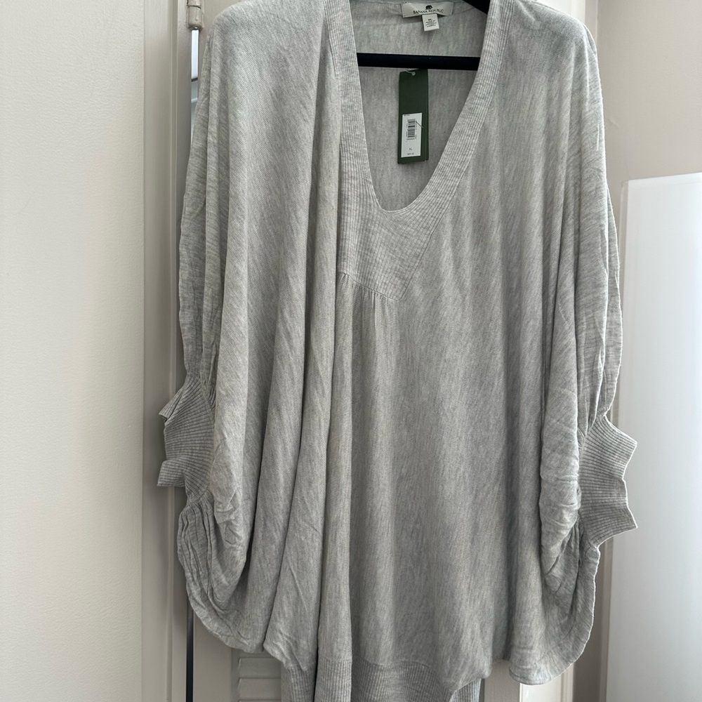 Banana Republic Heather Gray  soft linen V-Neck poncho Top